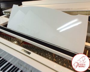 1631539686 piano grand yamaha c3 white body3 min