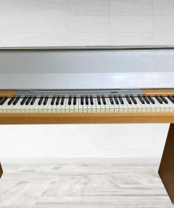 f700