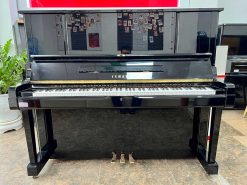 Piano Cơ Yamaha YUX